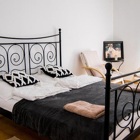 Color 24 Apartament V Apartment Stalowa Wola Bagian luar foto