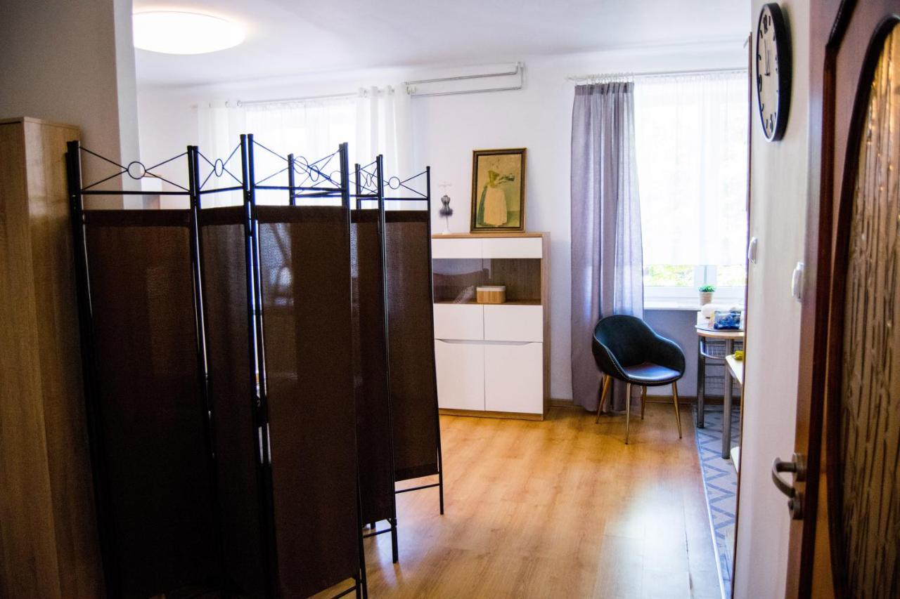 Color 24 Apartament V Apartment Stalowa Wola Bagian luar foto